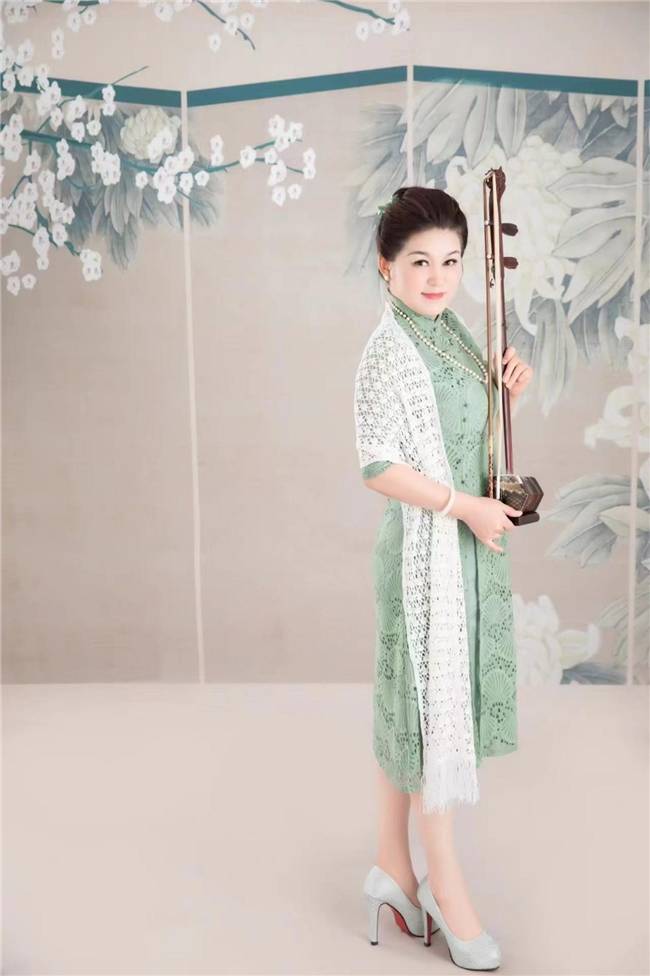 晏敏敏刘子维共同打造十岁付佳宝儿新歌我是狮子座精彩上线