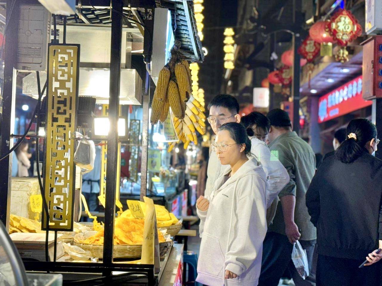 兰州城关区:璀璨烟火气助推夜经济_消费_夜市街_活动