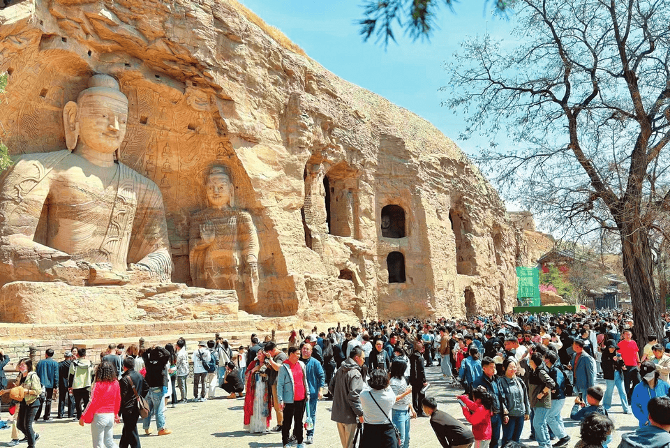 2024"五一"旅游趋势洞察报告》显示,今年"五一"假期山西热度攀升,太原