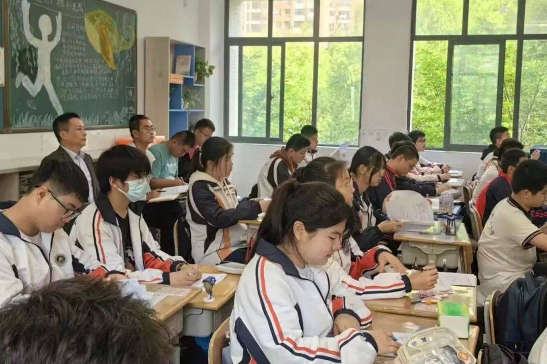 青宁携手共研学,教学相长谱新篇——青海省湟源县第一中学师生代表团