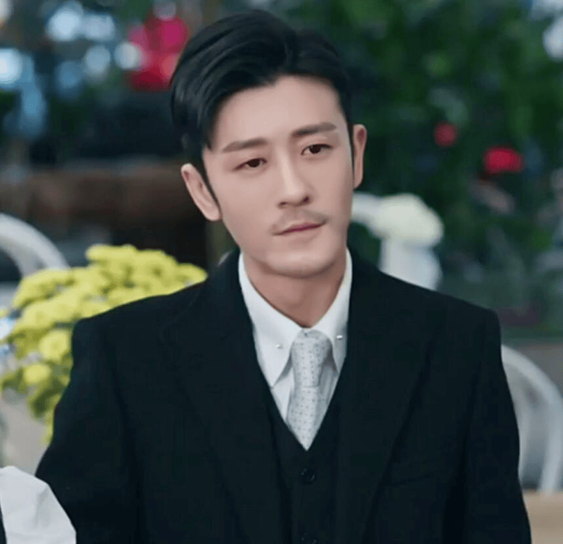 亲妈是导演,干妈是导演,20年都捧不红的他,却在娶妻改名后火了_林雨申