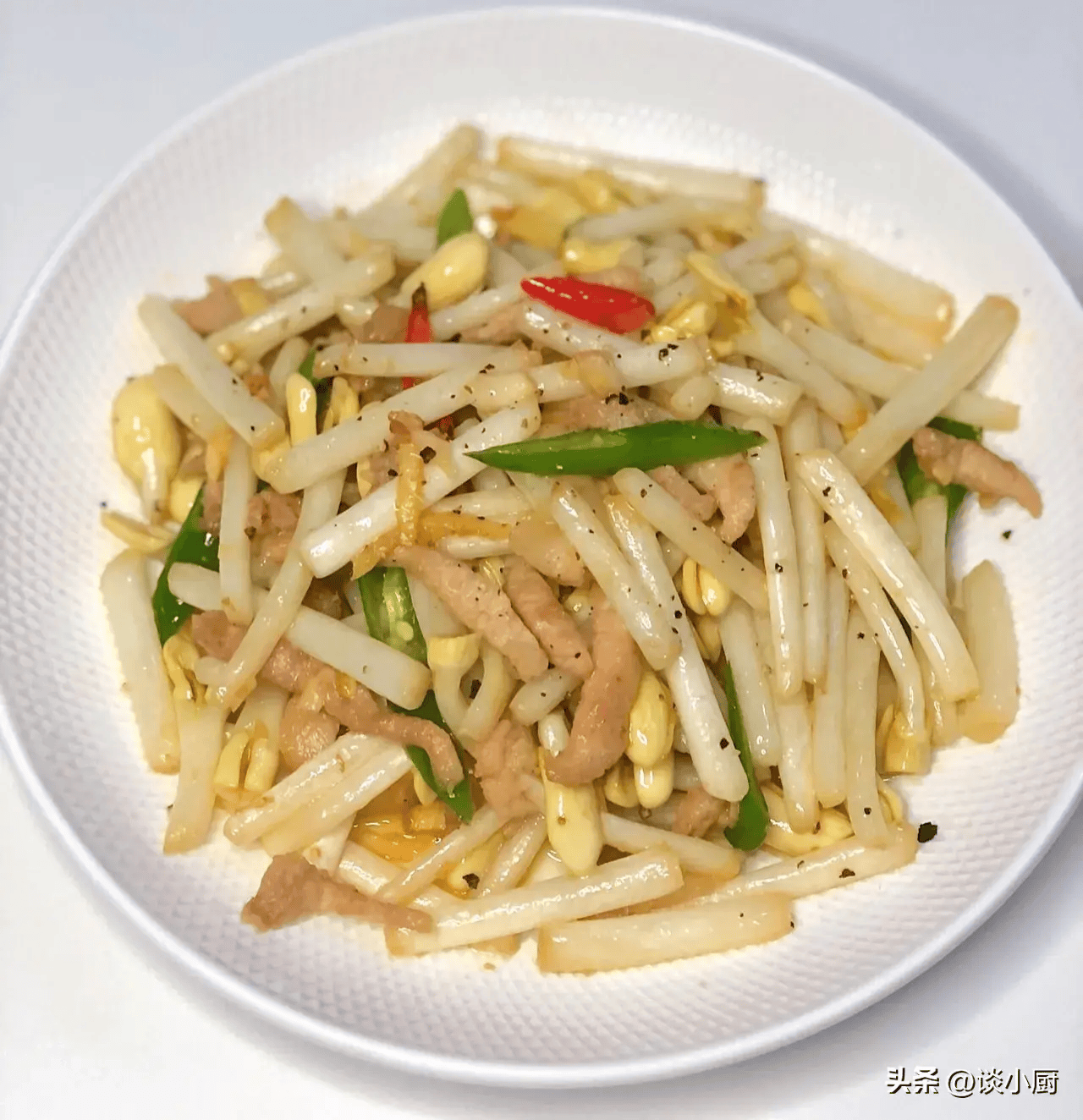 3.花生芽炒鸡蛋4.花生芽炒牛肉