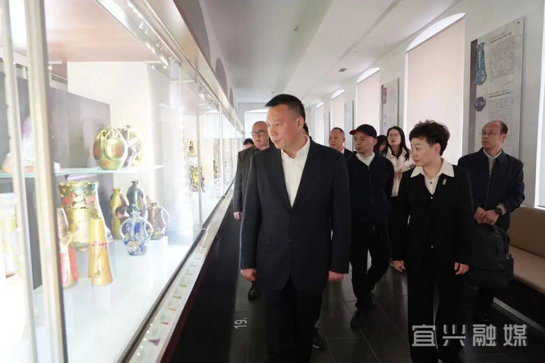 封晓春率宜兴市经贸代表团赴匈牙利考察