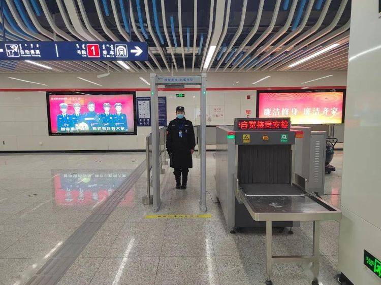 部分飞机高铁换乘地铁需二次安检，为何仍无法实现安检互认？_铁路_车站_重庆北站