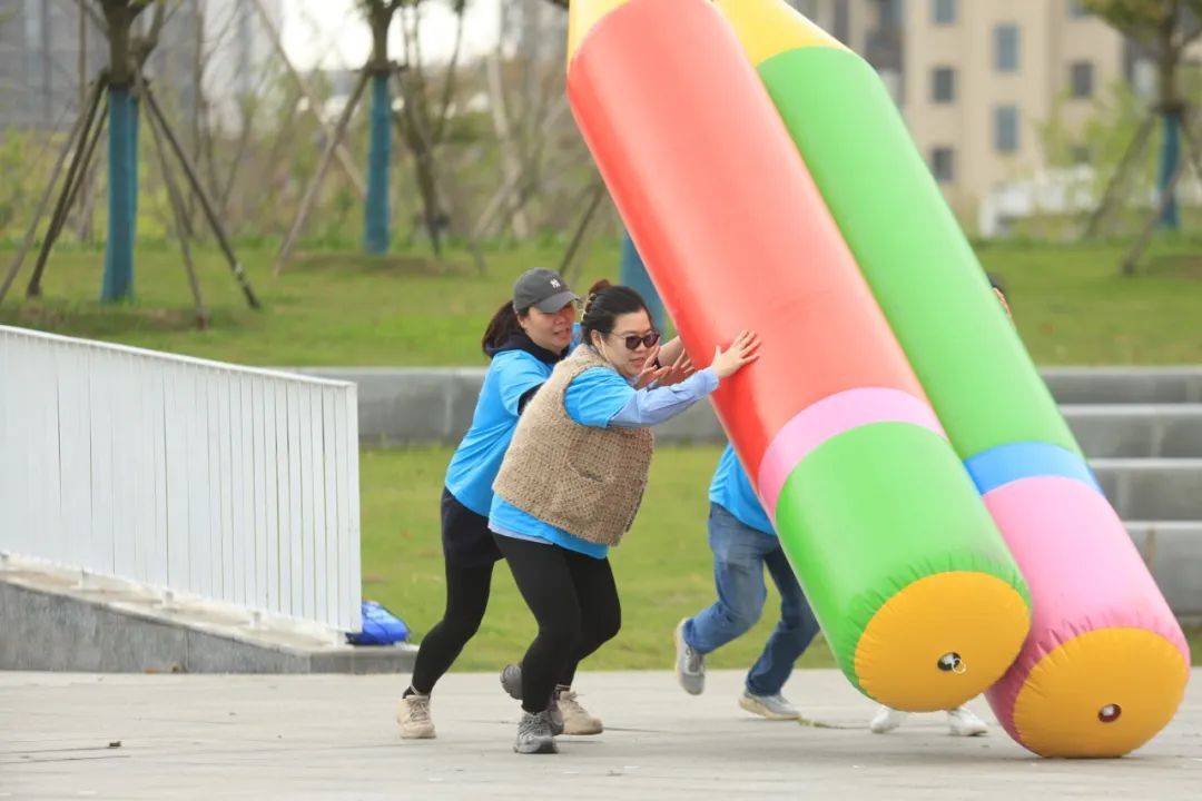 镇全民健身系列活动——"趣运动·fun开走"citywalk趣味赛顺利举行!