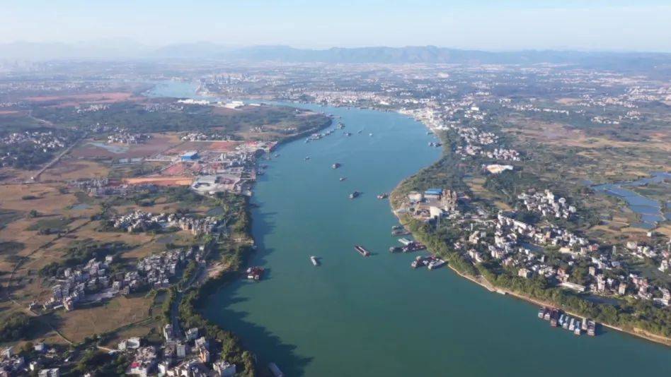 平南县港口经济实现首季"开门红"_武林港_贵港_建设