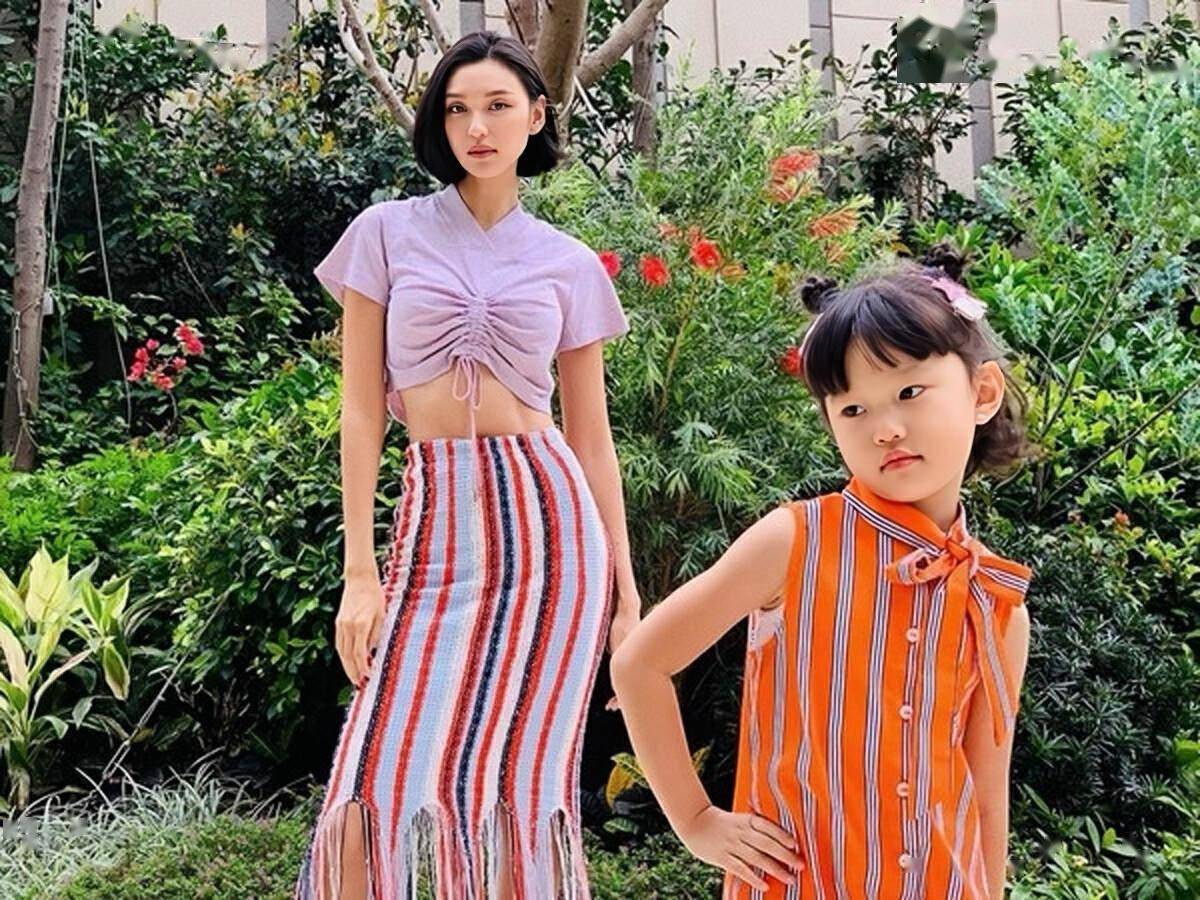 79米山东大妞,移居香港做模特当演员,单亲带女嫁好男人_王丹妮_梅姐