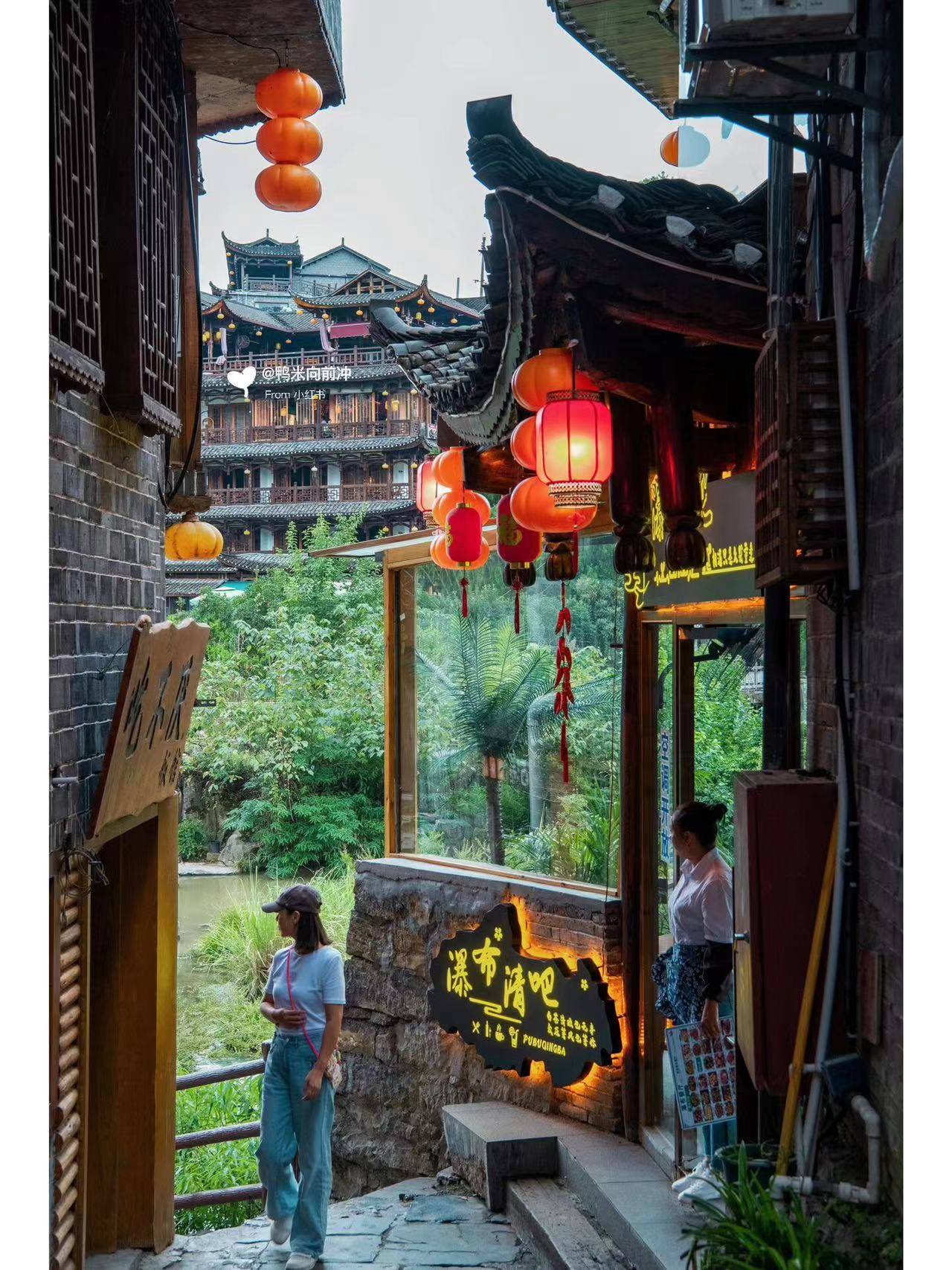 张家界凤凰古城苗寨旅游 ,赶紧码住!