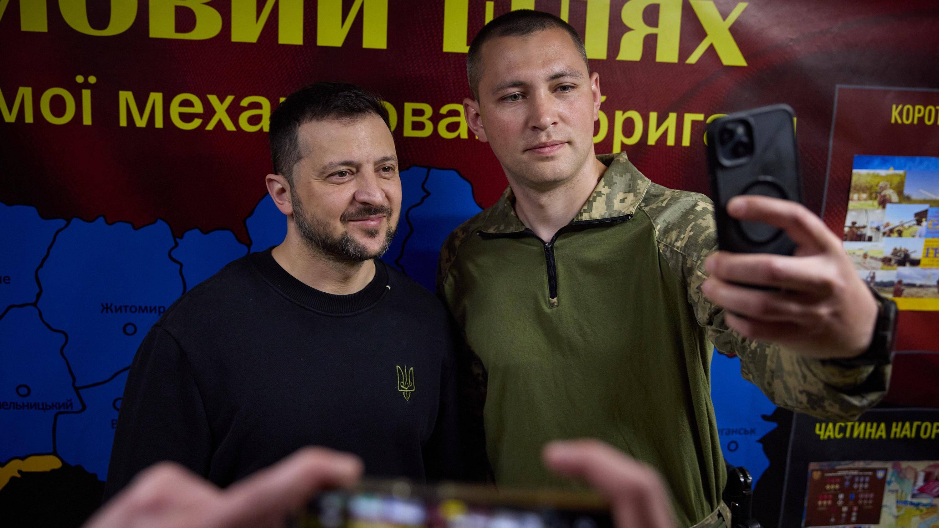 哪个战区的俄军,牵制都做不到?