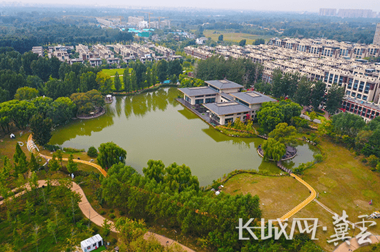 冀云客户端通讯员 庞趁友 摄林栖谷森林温泉度假区位于廊坊市永清县