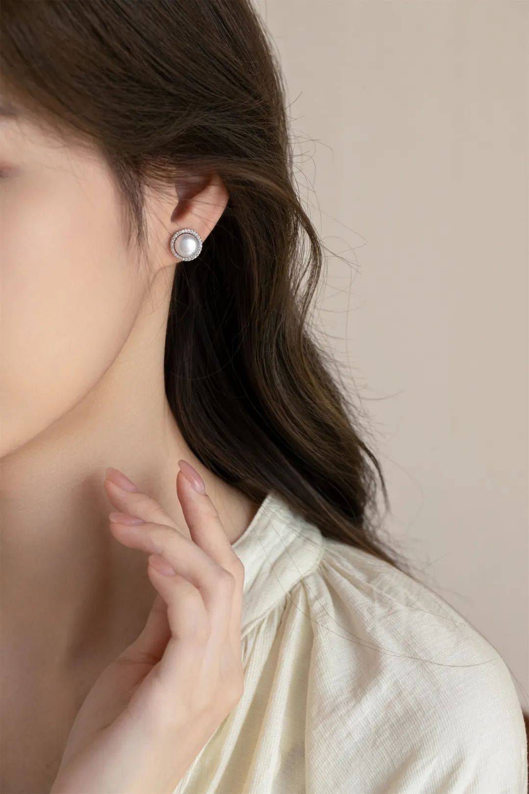 周迅,热巴同款,高级感淡水珍珠耳钉,经典百搭不挑人,低至39元起!