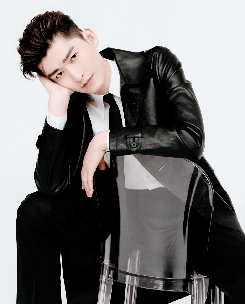 秦岚张翰综艺聊忌口,竟曝出"喝水"大秘密!