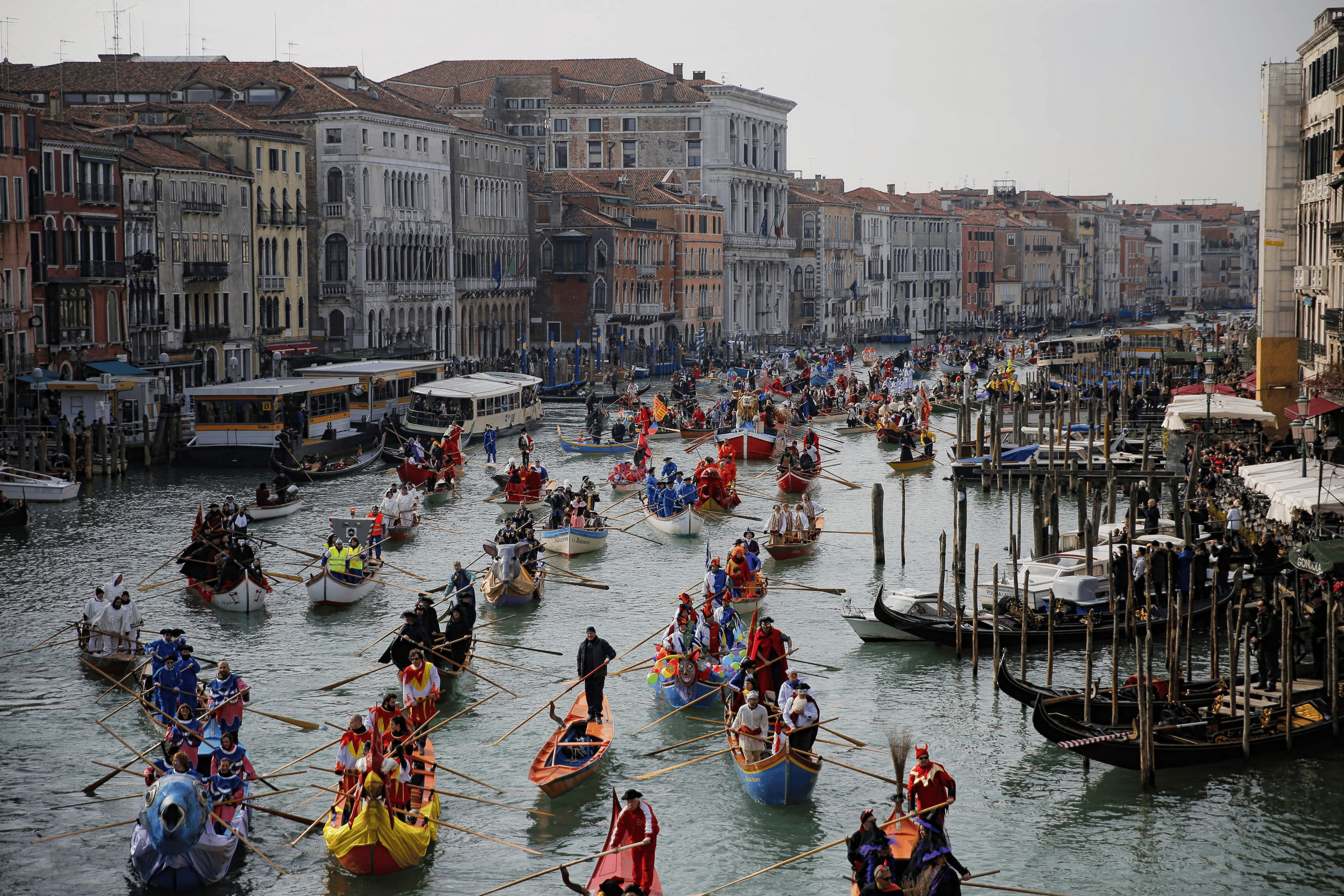   太多的游客影响了居民和环境，威尼斯开始收取“入场费” 
