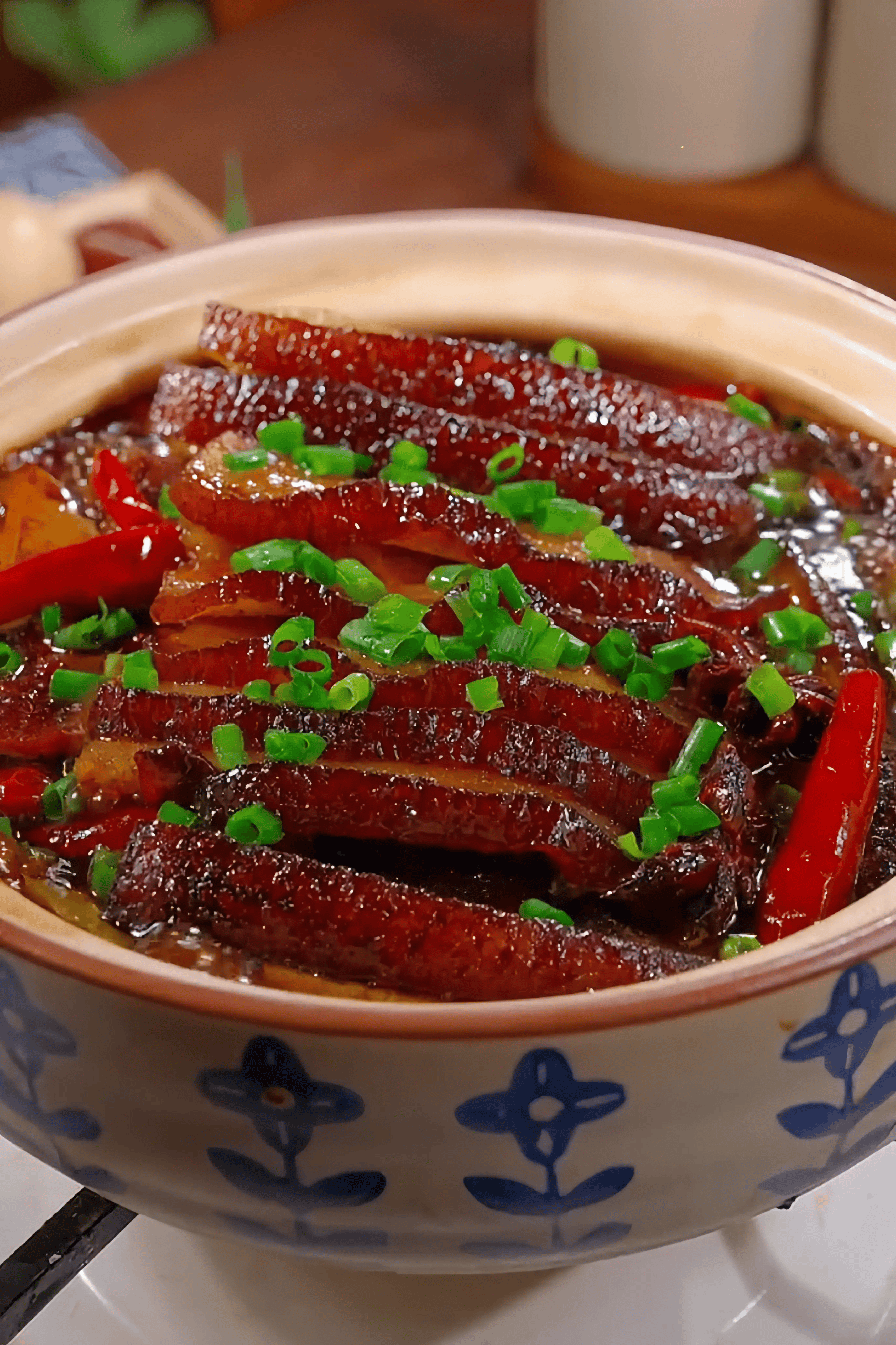 香而不腻的把子肉谁不爱呀!除了费饭,其它没得挑!