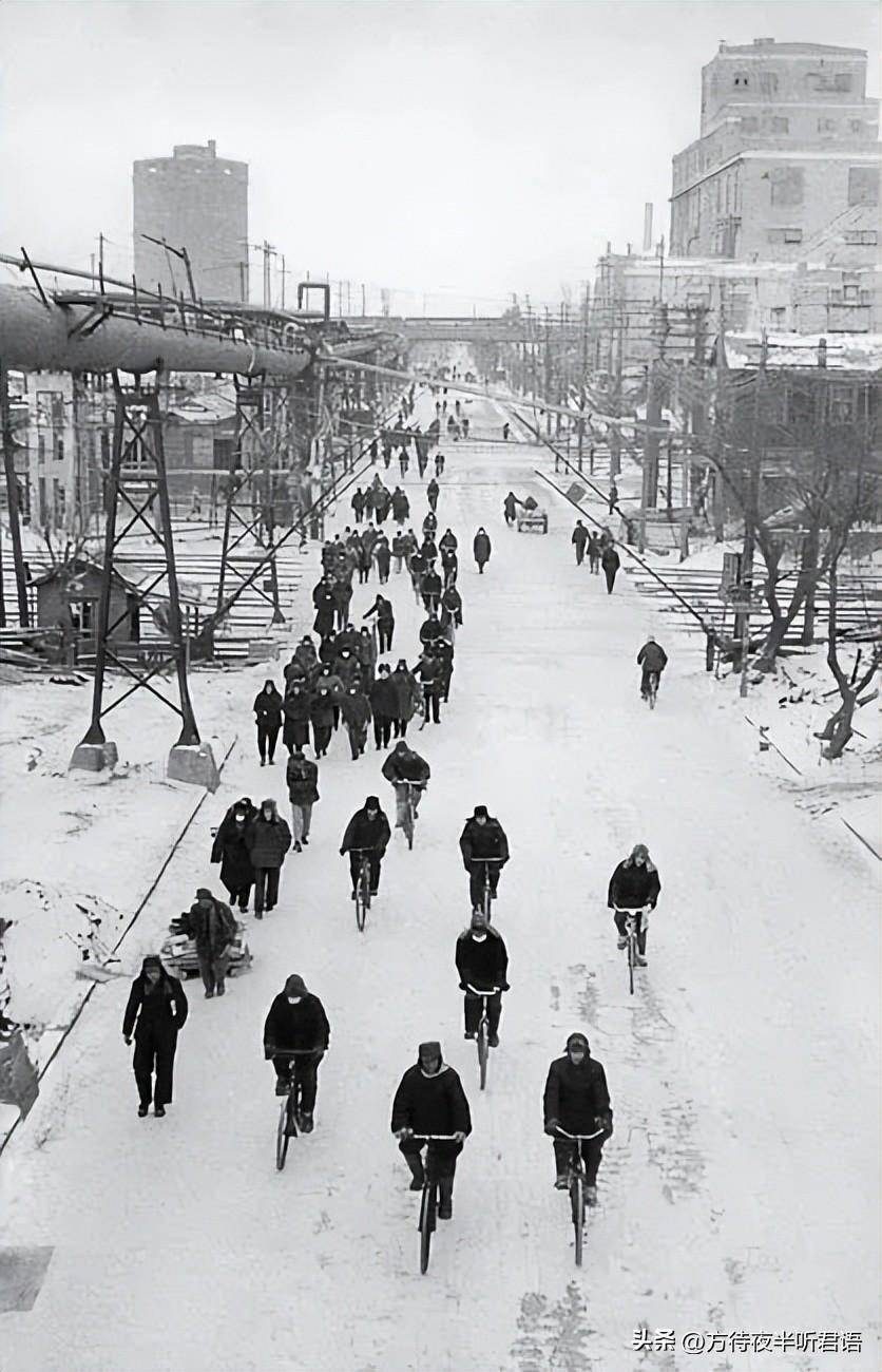 1957年老照片:外国摄影师镜头里的辽宁鞍山