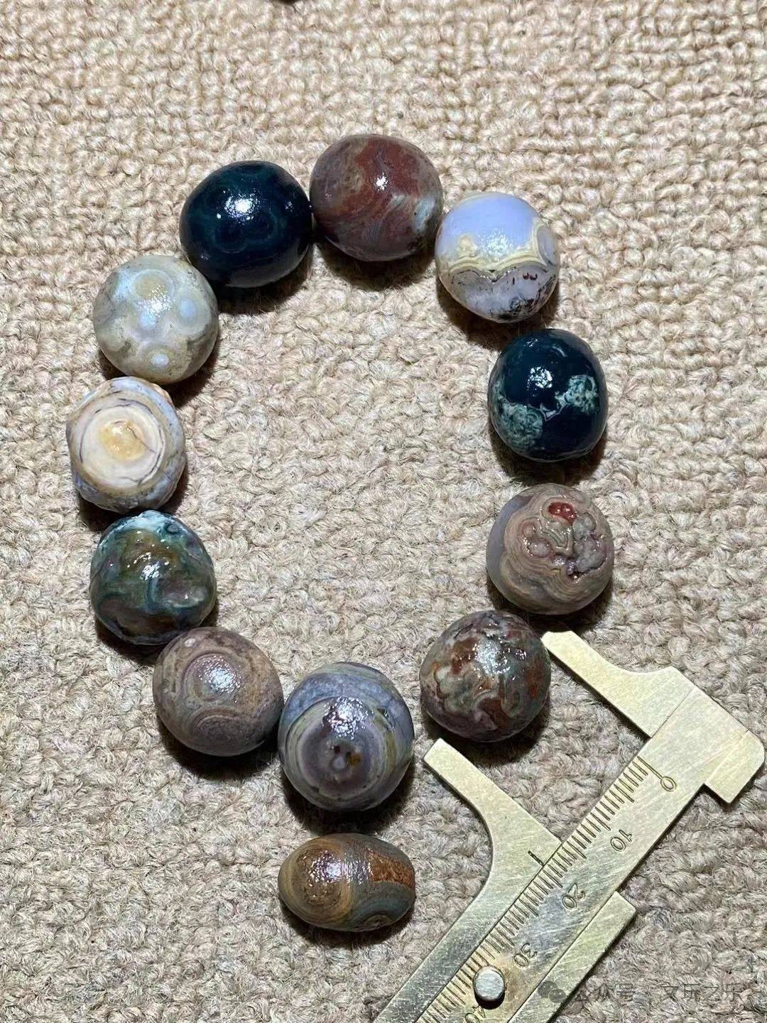 戈壁滩随处能捡到的玛瑙石,各种品种你都认识么?