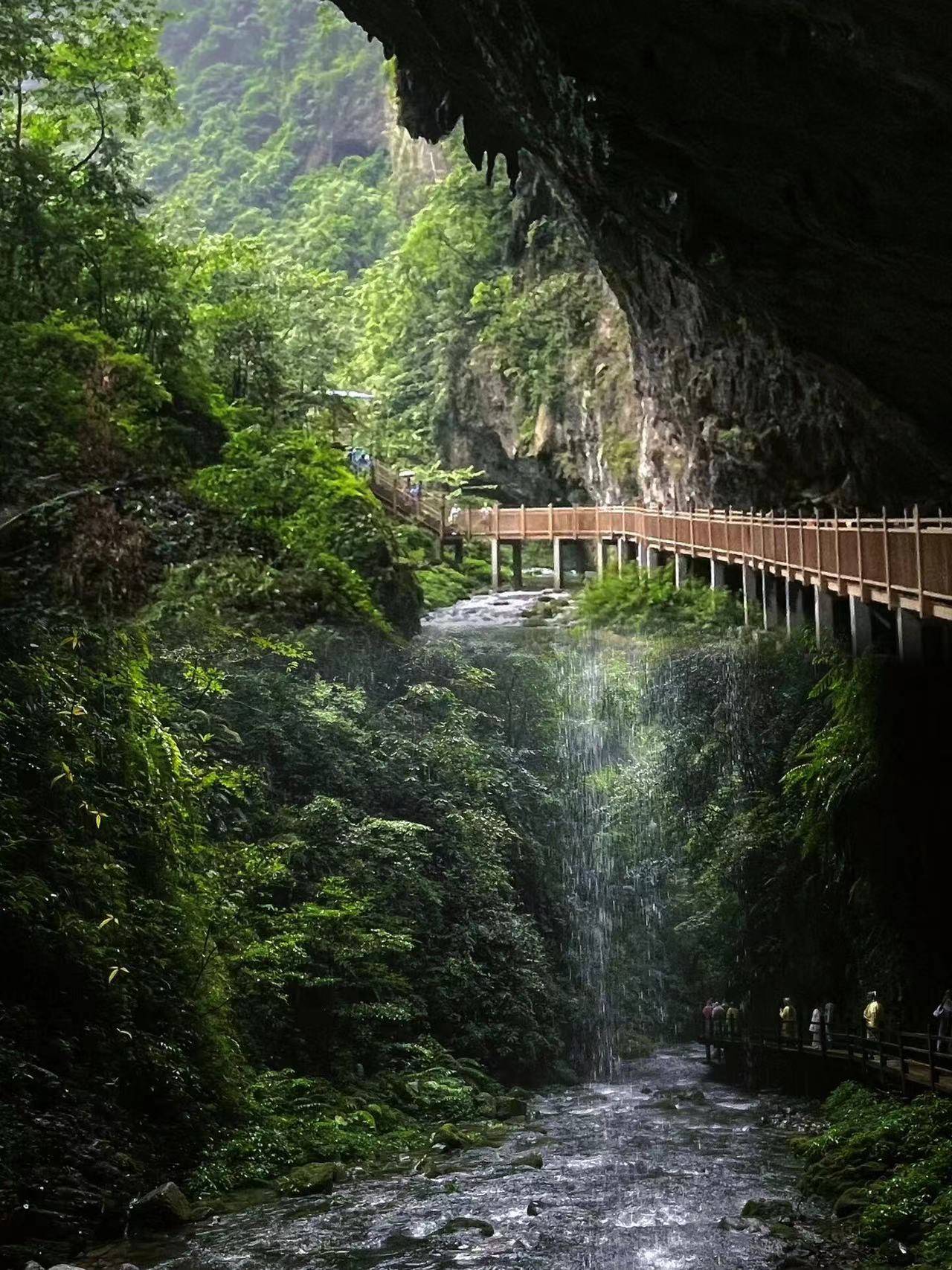 湖南张家界湘西苗寨旅游 ,假期带孩子父母出行必看超全攻略!