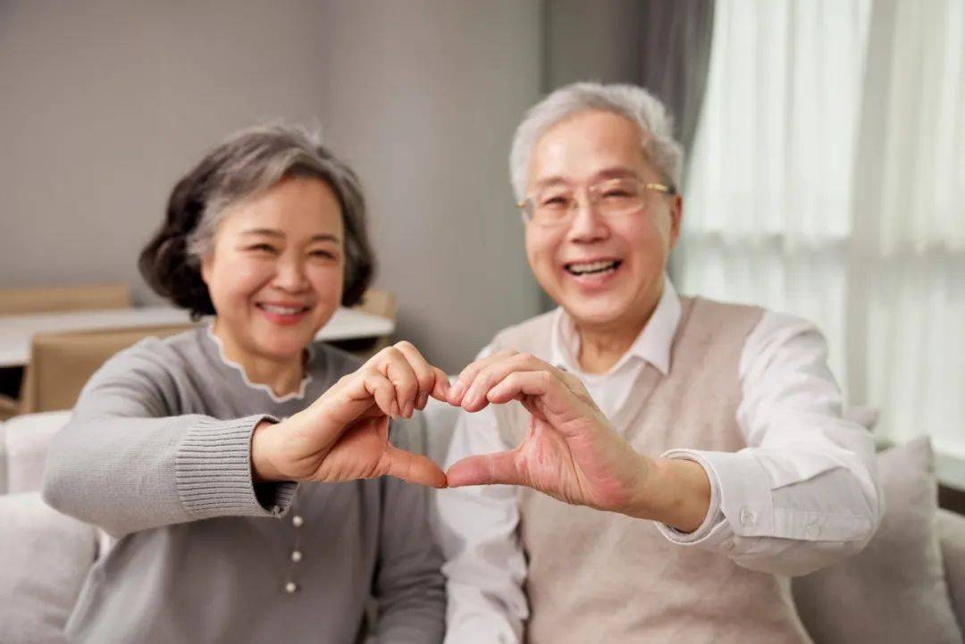 8句大俗话,说透了老来陪伴,讲明了夫妻关系!_老伴_儿女_时光