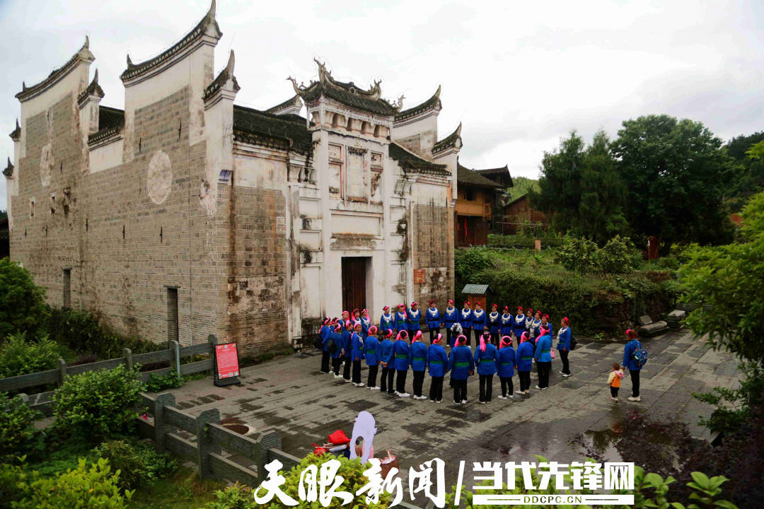 游在贵州拍一拍|"五一"假期,三门塘景区歌声缭绕