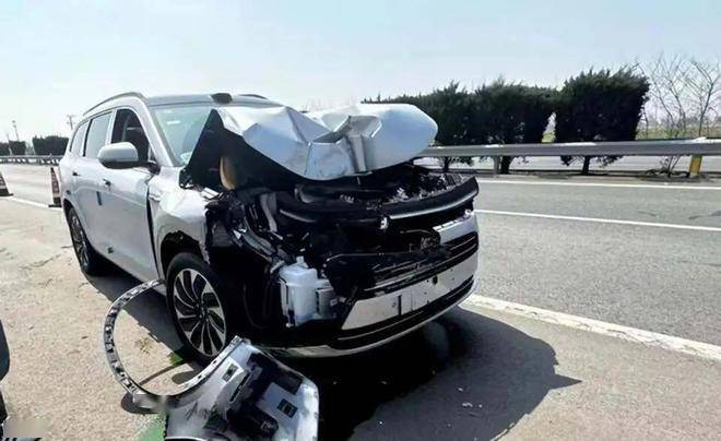 智驾乌托邦|车圈