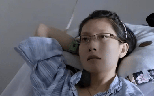 为丈夫"拼命"生下孩子,去世后丈夫再婚,孩子送人…_张丽君_韩在俊