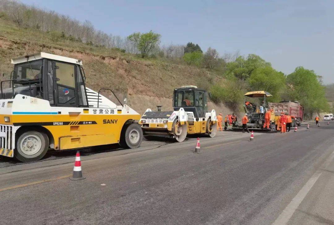 养护进行时│平凉公路人进入"夏忙"季节