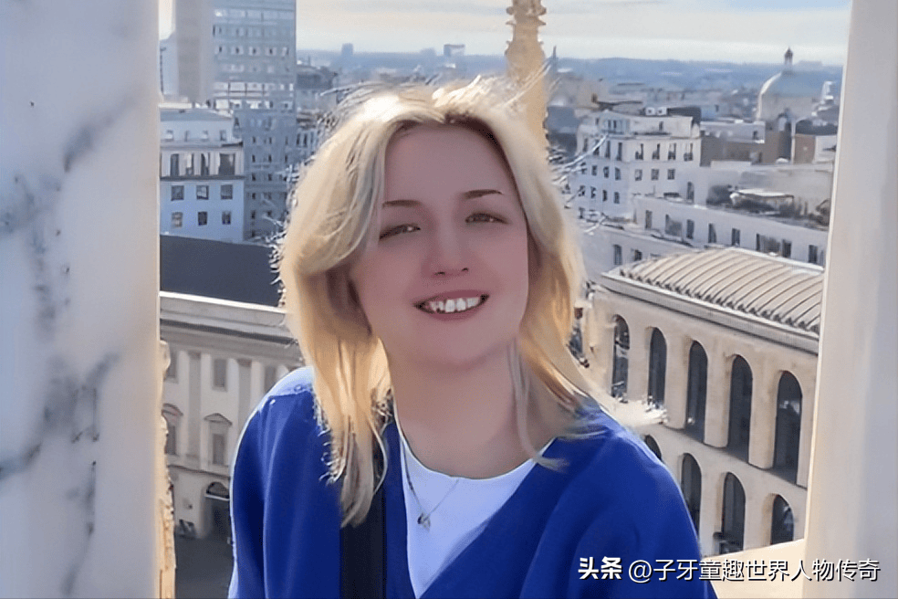 温州小伙带乌克兰女友回国,父母大方给红包买东西,女友感动流泪_瑞娅