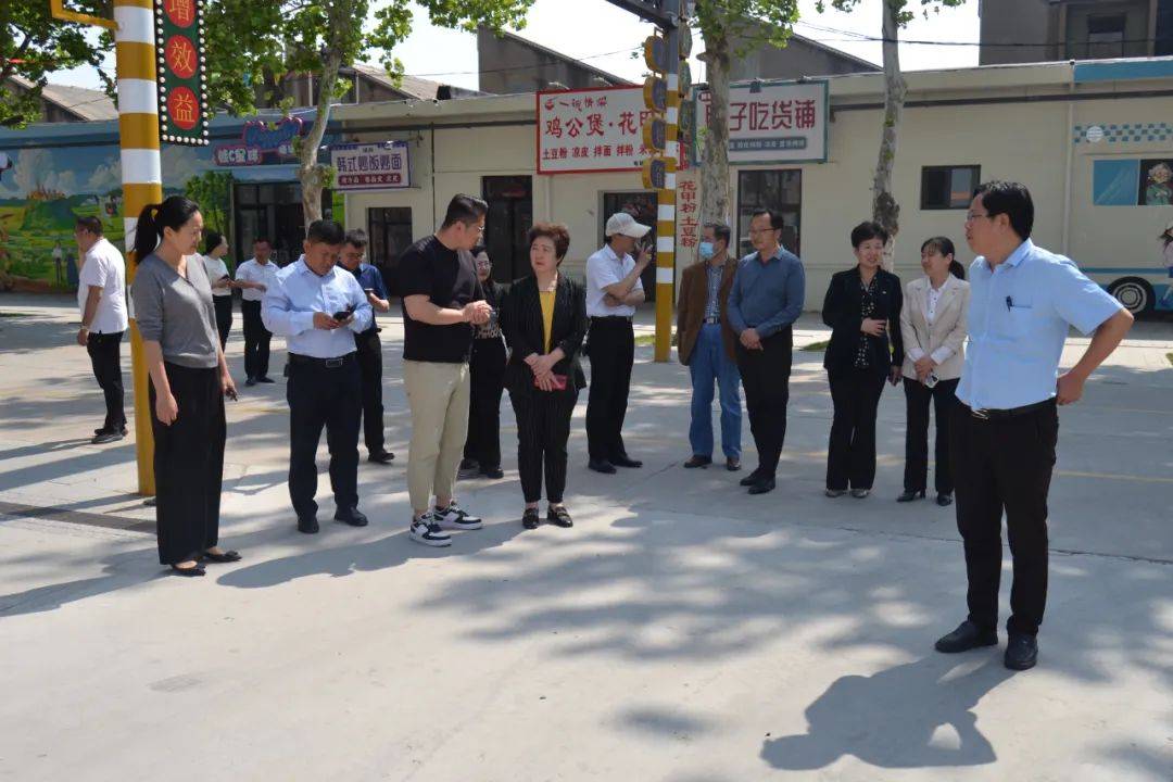 姚晨一行先后到新华路街道西陶村贡砖基地,国棉1960·临清市文化创意