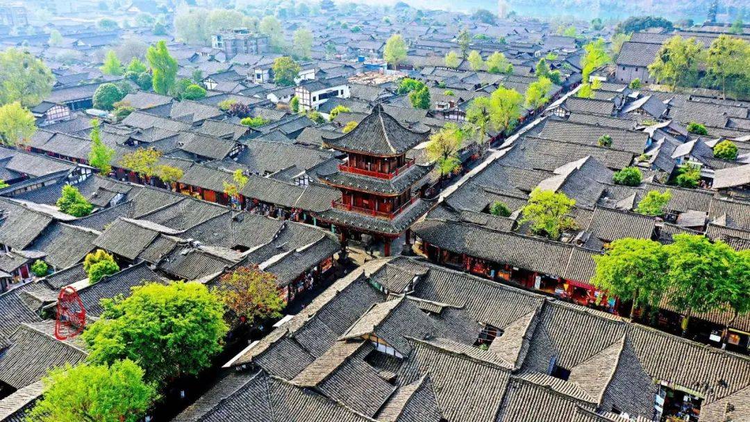 阆中古城必游景点推荐01四,5月19日(中国旅游日)当天,购买古城"一票通