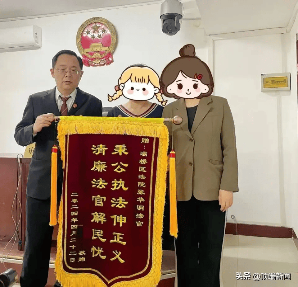 【早新闻】官方回应郑州今年飞絮增多/"郑州—信阳—武汉"旅游计次票