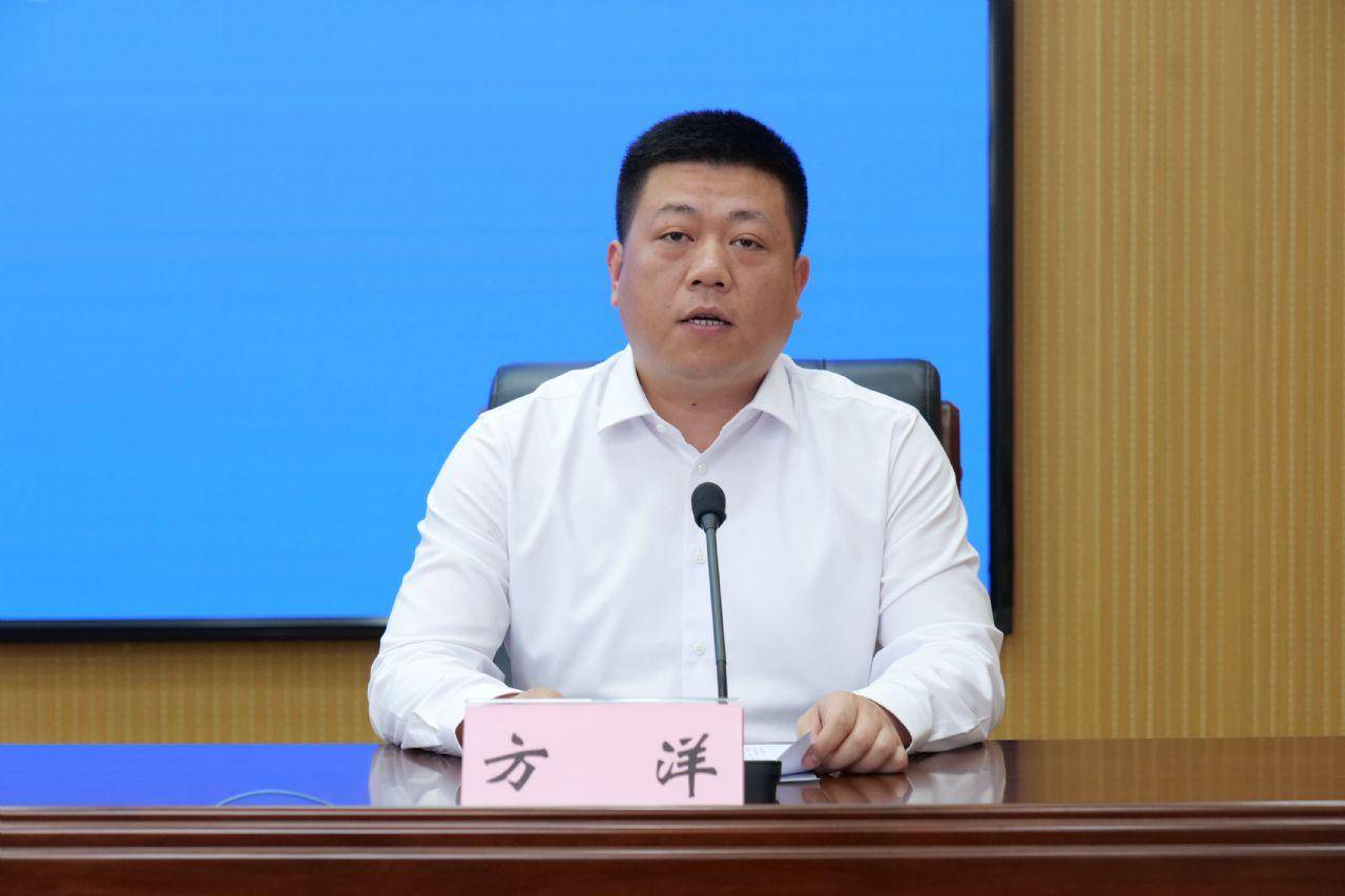 曹慧黄冈市市场监管局党组书记,局长 余水兵黄冈市委宣传部副部长