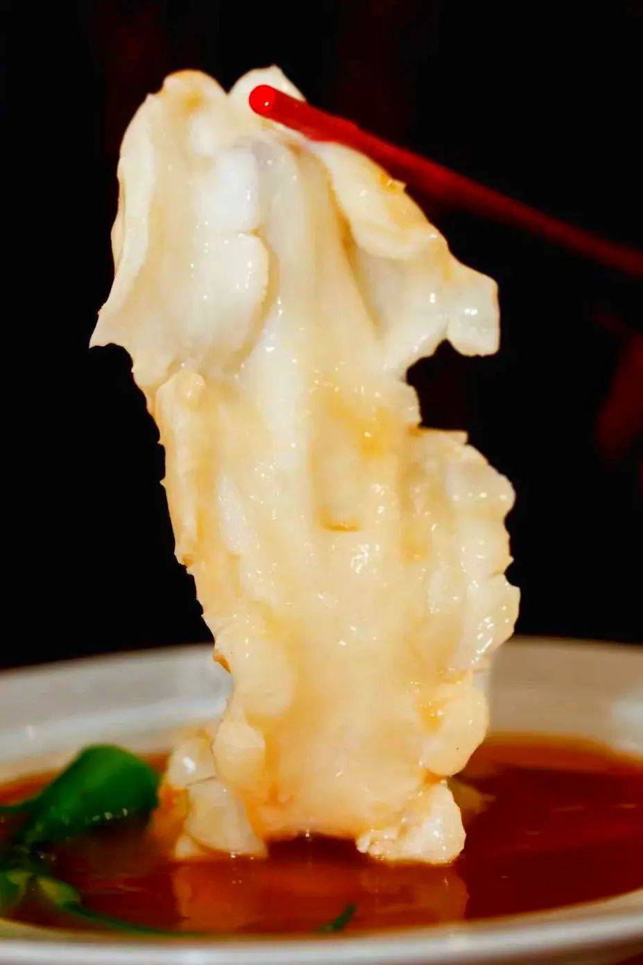 在这里只要0668,还配上一块大响螺片,厚道到离谱.