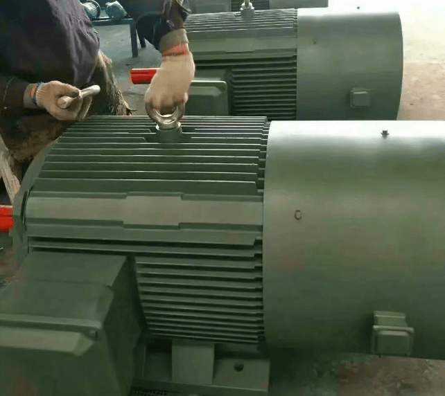 350kw电机运转无力,查了三天的故障,被一个新电工搞定了!