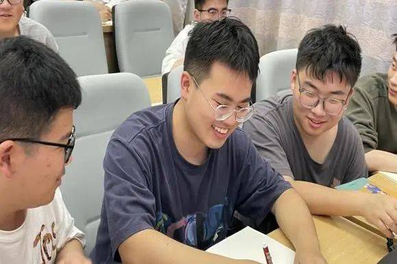 夏至未至,梦想将至 ——新高考背景下高考日语教学与备考主题讲座