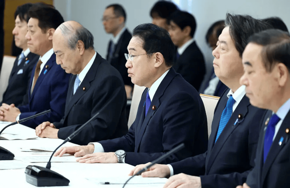 不过,日本野党对此表示反对,日本立宪民主党(dpj)向众议院提交了一份