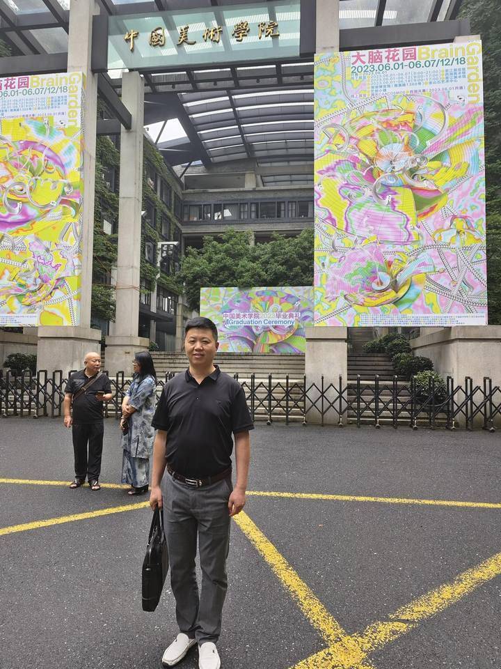 潮声丨20年,他把7000件"外销瓷"买回国_周阳_瓷器_温秋明