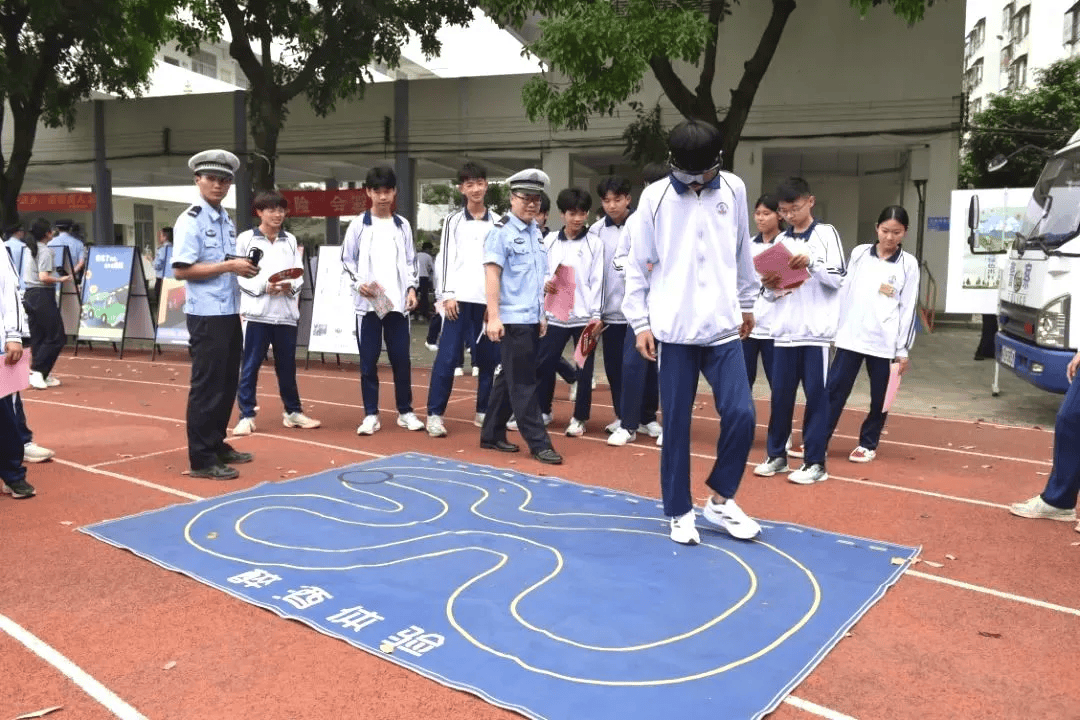 这几场校园普法活动都有!