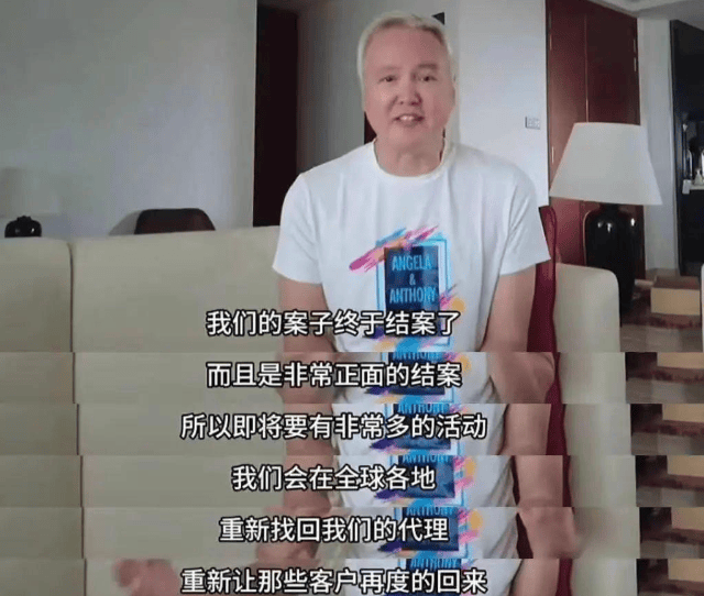 张庭晒祖孙三代照庆母亲节,试管女儿颜值逆袭,帅儿五官似林瑞阳