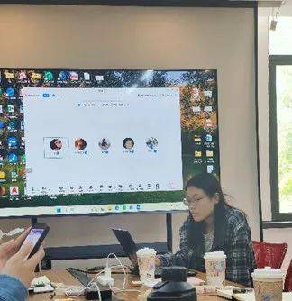 建规就业 || 建规学院就业服务中心四月份工作例会