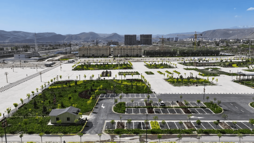 武威古浪北站惊艳亮相!