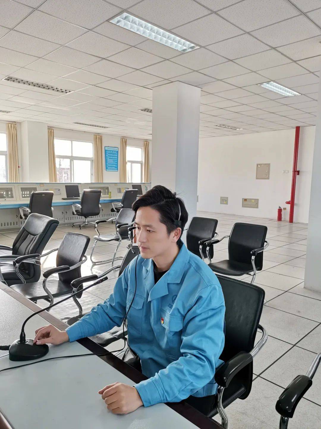 夏伟:致力首创 带团队建设氢氧发动机高空模拟试验台