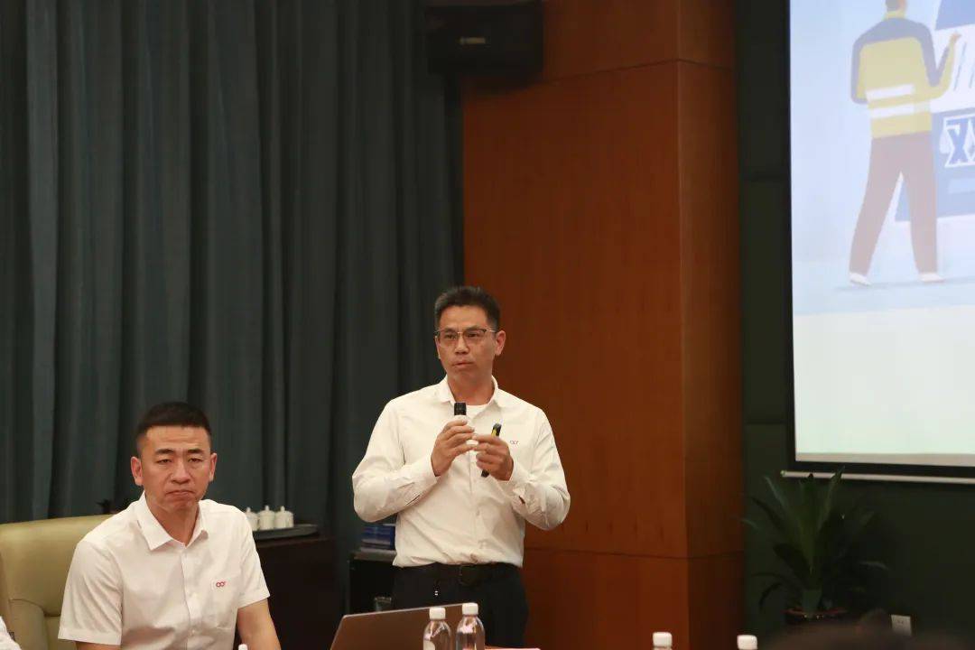 双环集团副总经理,环智云创董事长李水土做双环传动数字化转型经验