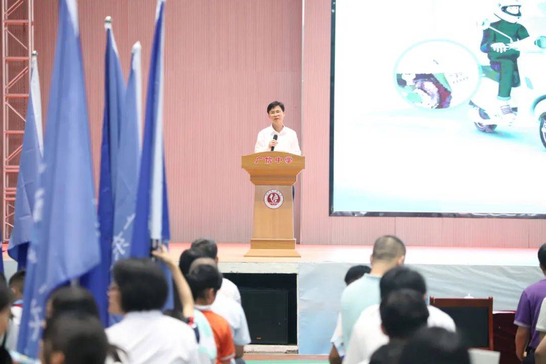 南丰镇,县道安办,县公安局以及县教育,市监,团委,文广旅体等单位分管