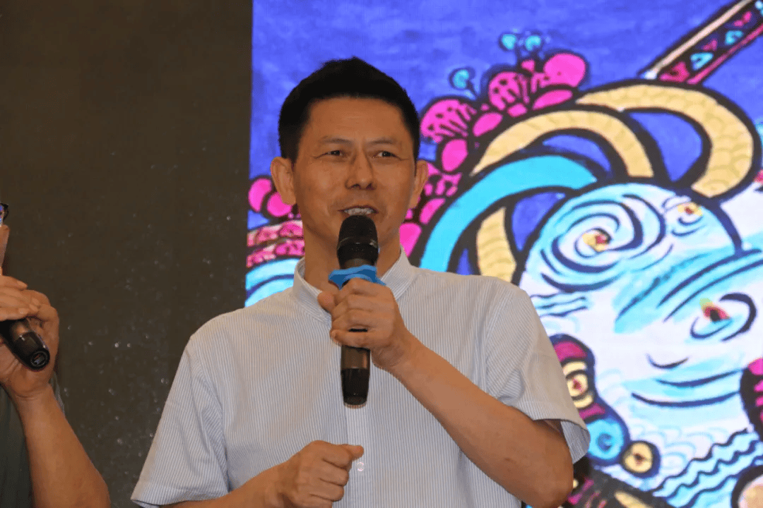 印象三星堆——龚光万作品研讨会在蓉举行