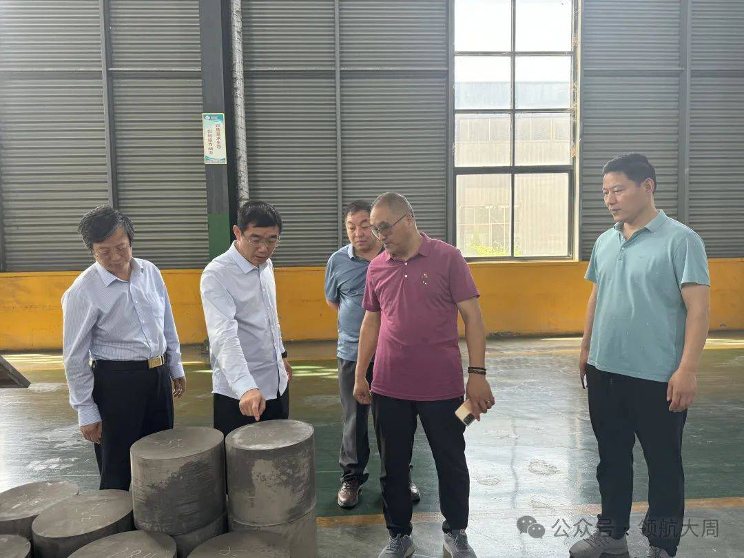浙江必创科技集团副总裁方友胜到园区考察交流