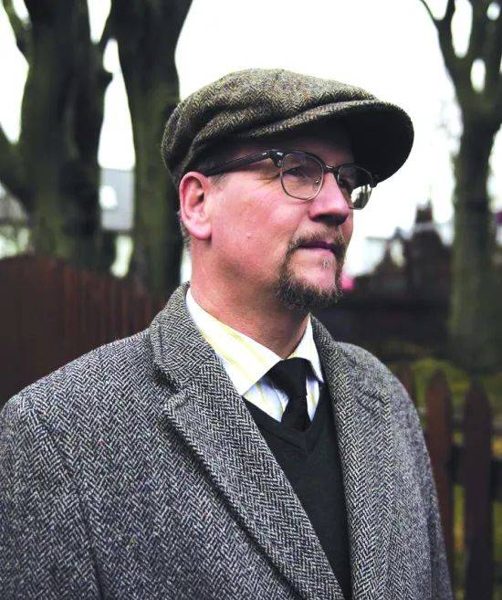 松《蓝狐》【冰岛】松译林出版社2014年3月出版作家约恩·卡尔曼