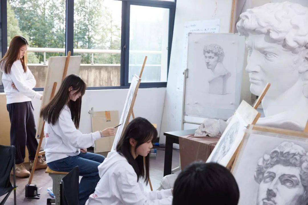 2024美苑少年班暑期招生简章