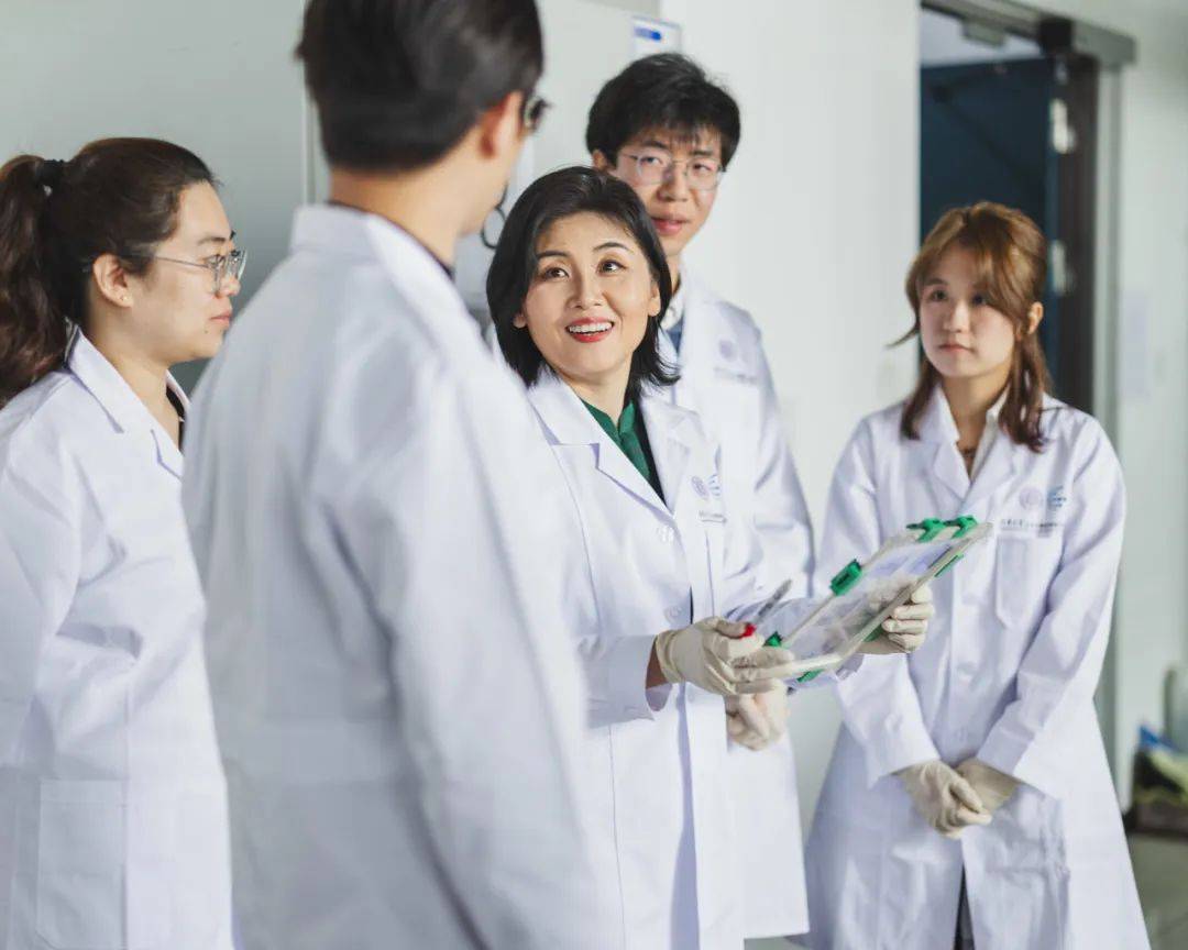 中国科学家颜宁获2024年“世界杰出女科学家奖”_获奖者_欧莱雅_神州