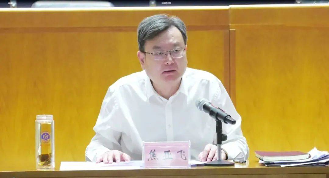 市交通运输局召开全市交通重点工程推进会