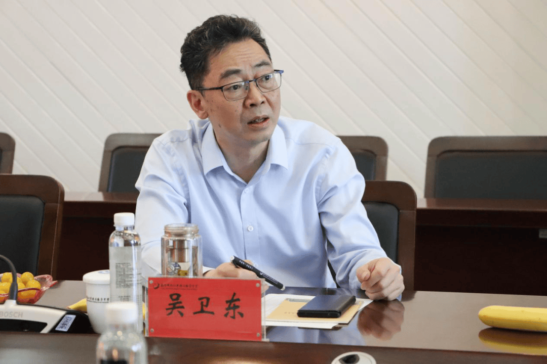 共祝校园华诞 共话教育情深——扬子中学召开建校40